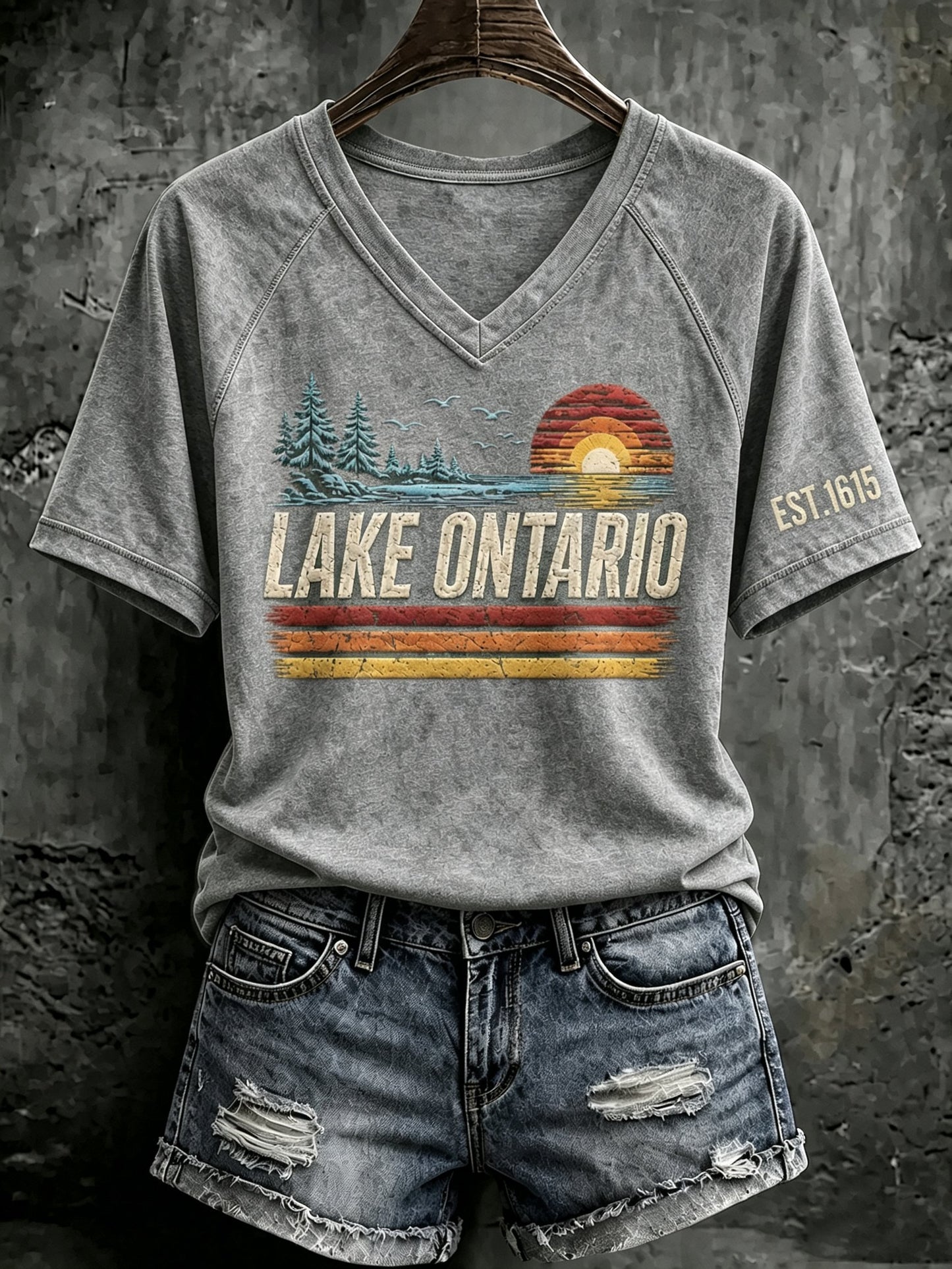 V Neck Retro Lake Ontario Est 1615 Print T-Shirt